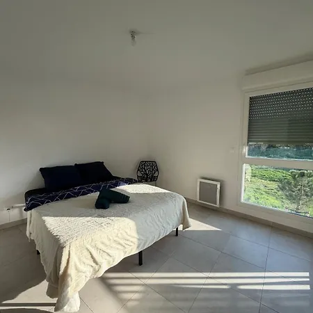 Confortable Loggia Et Salle De Bain Privative Διαμέρισμα *