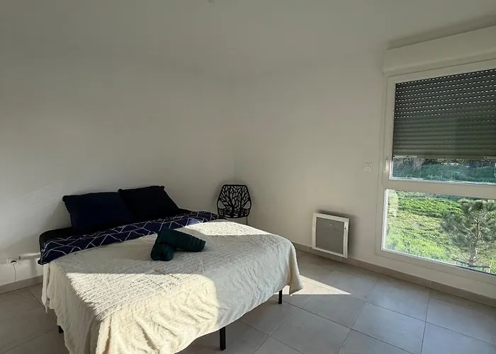 Confortable Loggia Et Salle De Bain Privative Διαμέρισμα *